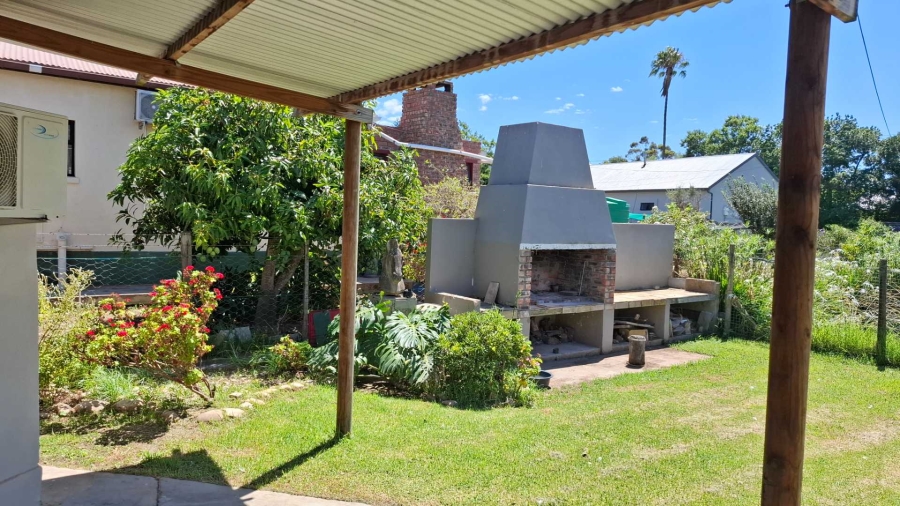 2 Bedroom Property for Sale in Heidelberg Western Cape